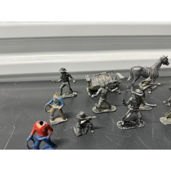 Pewter Lone Star Figures And Other Lead Western Figures COWBOYS INDIANS - Picture 10 of 14